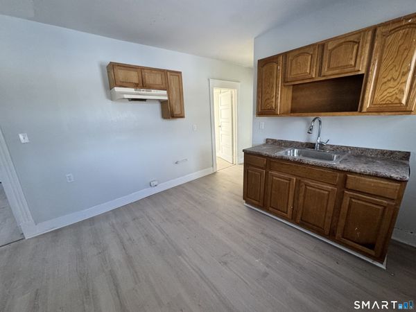 190-192 Brook , Unit 3, Hartford, CT 06120