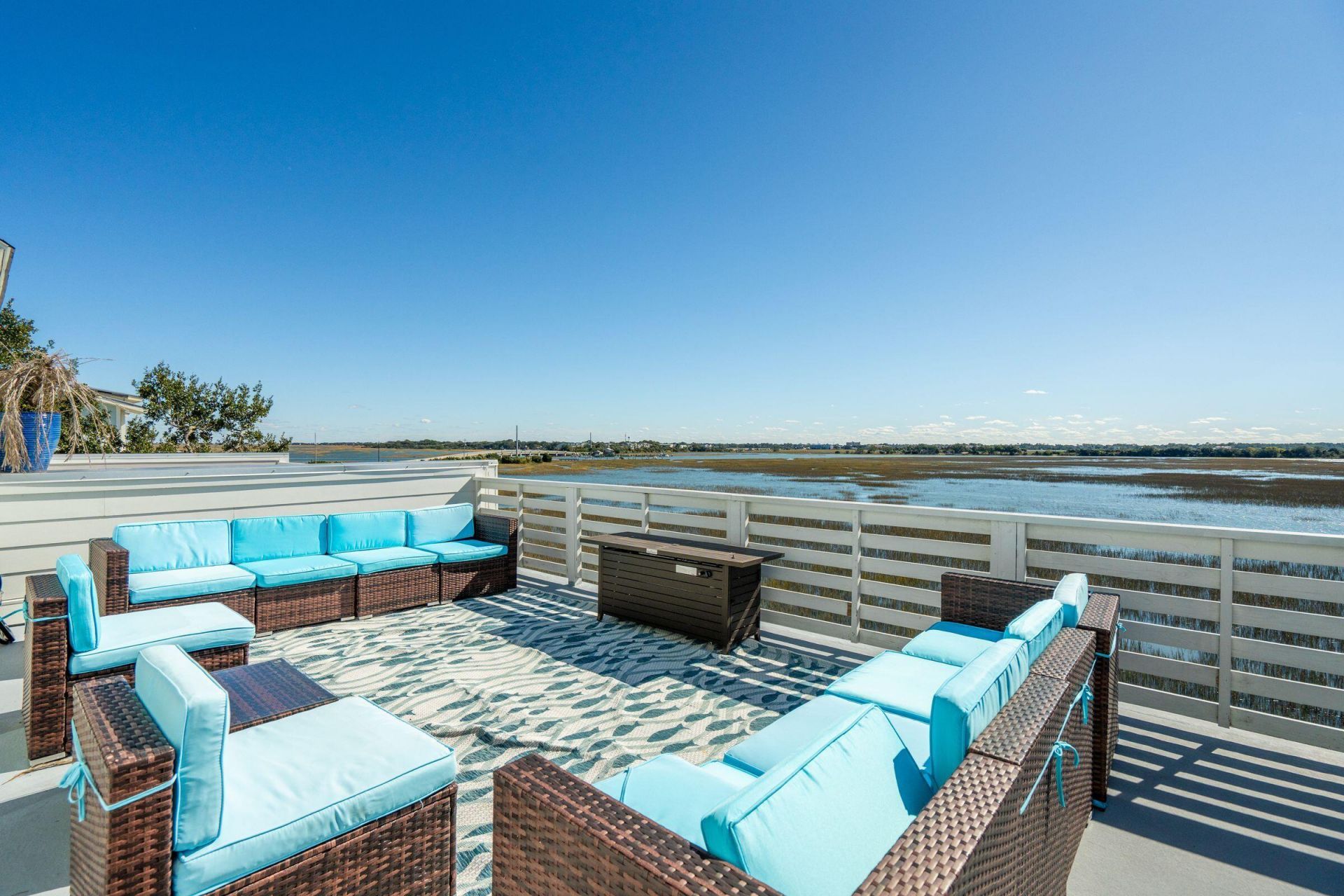 2135 Tides End Road Photo 32