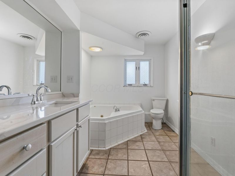 4356 Dublin Road , Columbus, OH 43221 Photo 12