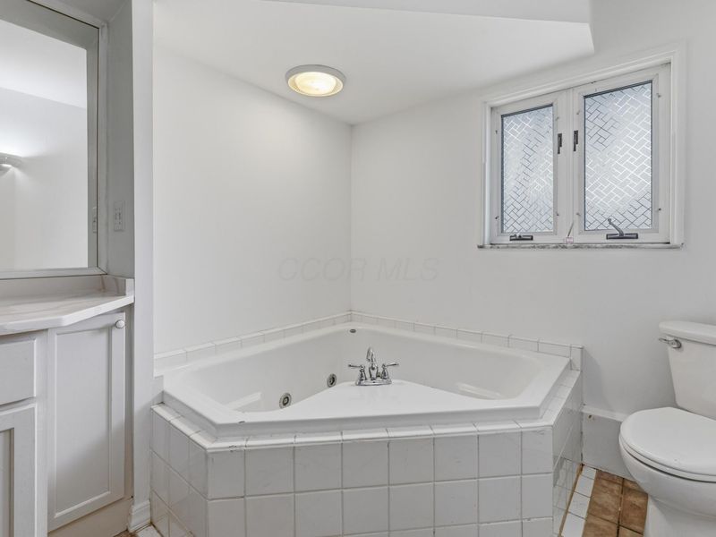4356 Dublin Road , Columbus, OH 43221 Photo 14