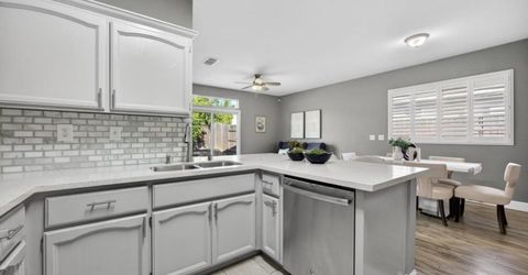 7915 Neyland Way, Sacramento, CA 95829 Photo