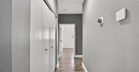 7915 Neyland Way, Sacramento, CA 95829 Photo