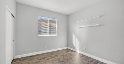 7915 Neyland Way, Sacramento, CA 95829 Photo