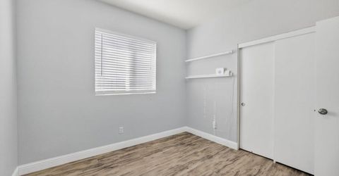 7915 Neyland Way, Sacramento, CA 95829 Photo