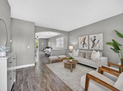 7915 Neyland Way, Sacramento, CA 95829 Photo