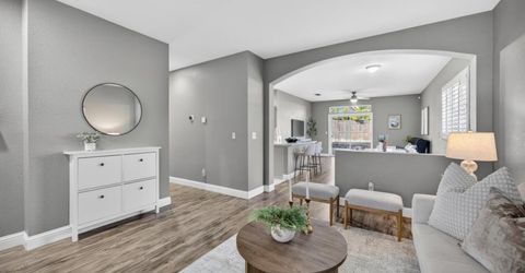 7915 Neyland Way, Sacramento, CA 95829 Photo