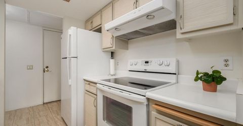 2492 Larkspur Ln #200, Unit 200, Sacramento, CA 95825 Photo