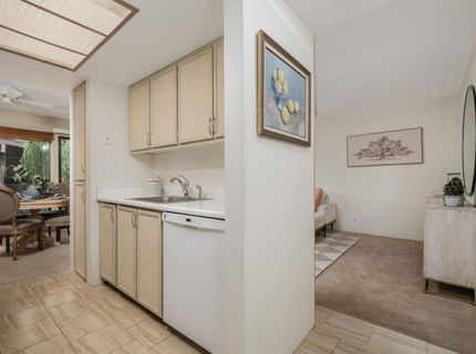 2492 Larkspur Ln #200, Unit 200, Sacramento, CA 95825 Photo