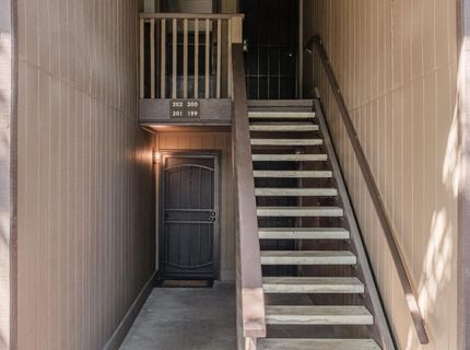 2492 Larkspur Ln #200, Unit 200, Sacramento, CA 95825 Photo
