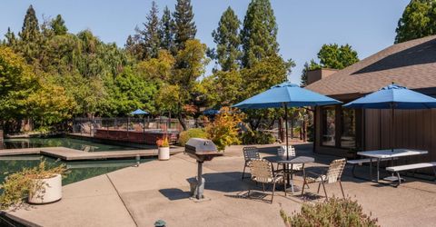 2492 Larkspur Ln #200, Unit 200, Sacramento, CA 95825 Photo