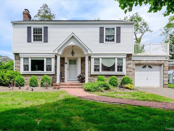 427 Westminster Road, Rockville Centre, NY 11570