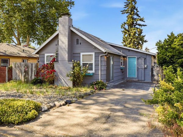 212 Ogara Street, Medford, OR 97501