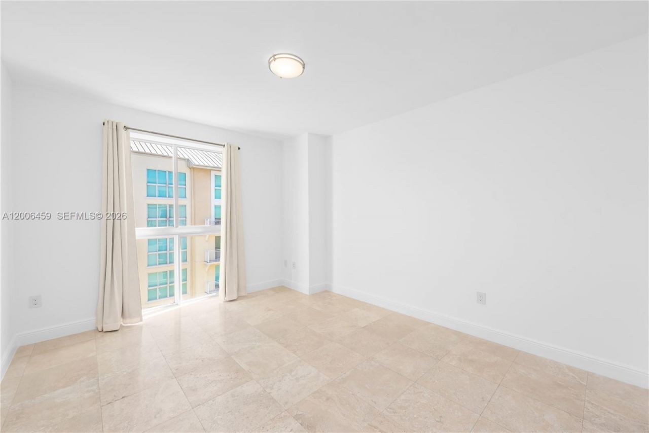 7270 SW 88th St , Unit B519, Miami, FL 33156 Photo