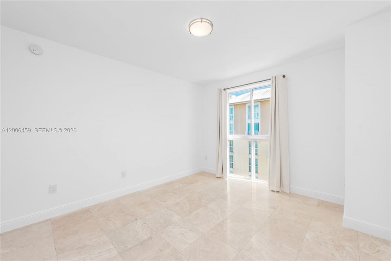 7270 SW 88th St , Unit B519, Miami, FL 33156 Photo