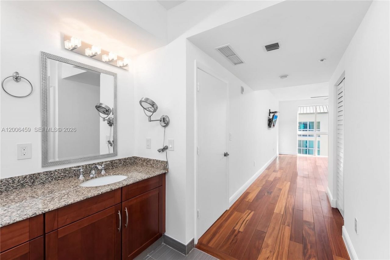 7270 SW 88th St , Unit B519, Miami, FL 33156 Photo