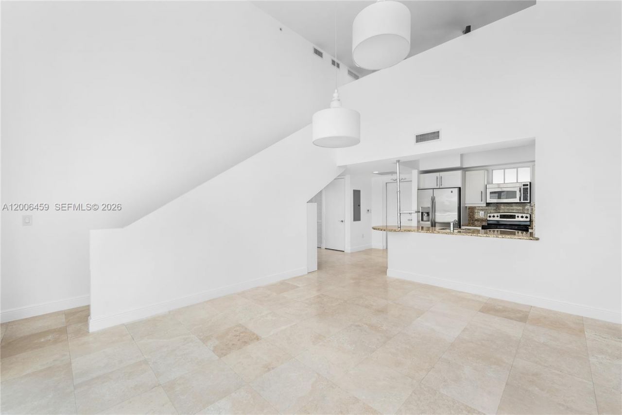7270 SW 88th St , Unit B519, Miami, FL 33156 Photo