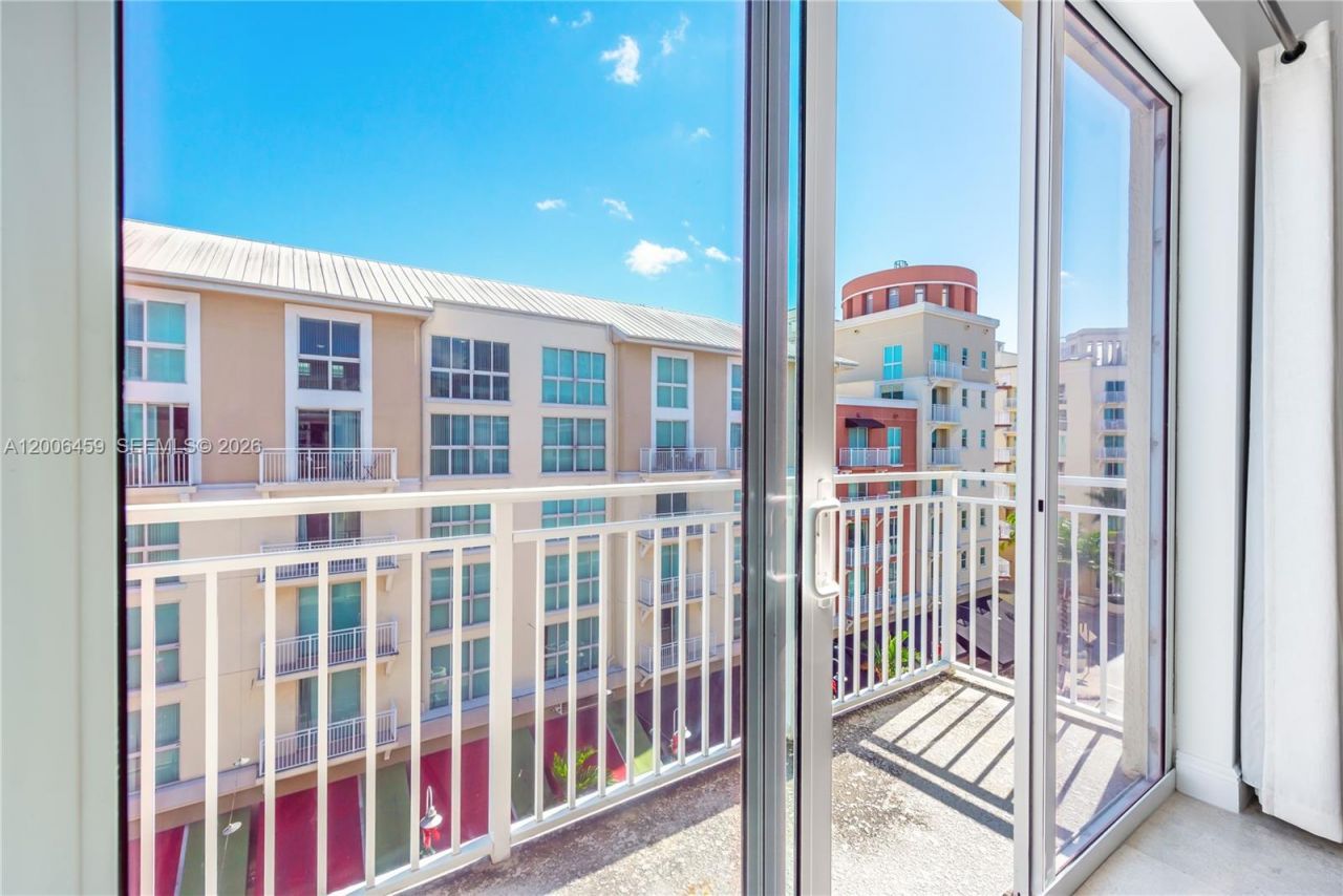 7270 SW 88th St , Unit B519, Miami, FL 33156 Photo