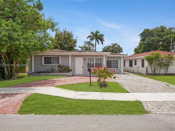 2844 Funston St , Hollywood, FL 33020