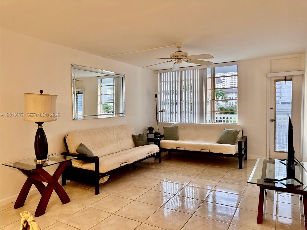 1913 S Ocean Dr, Unit 212, Hallandale Beach, FL 33009 Photo