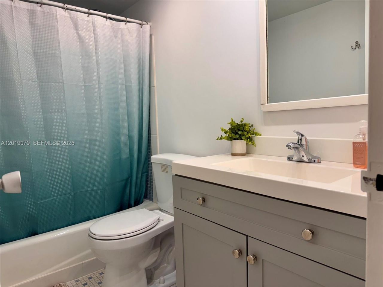 1913 S Ocean Dr, Unit 212, Hallandale Beach, FL 33009 Photo