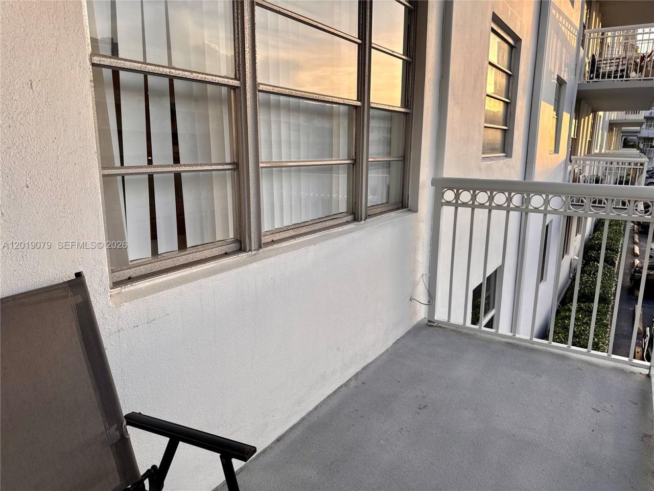1913 S Ocean Dr, Unit 212, Hallandale Beach, FL 33009 Photo