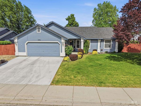 4496 S Falconrest Way, Boise, ID 83716