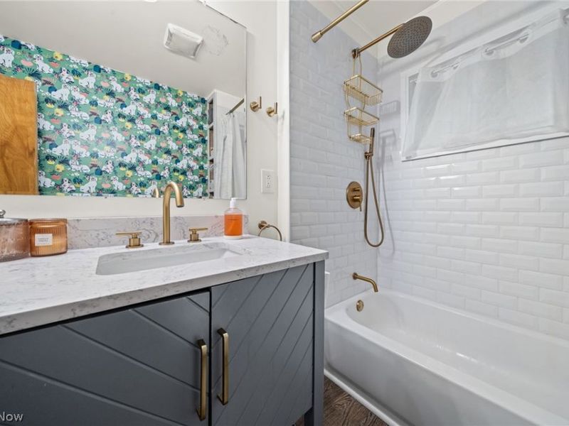 24917 Electric Drive, Bay Village, OH 44140 Photo 15