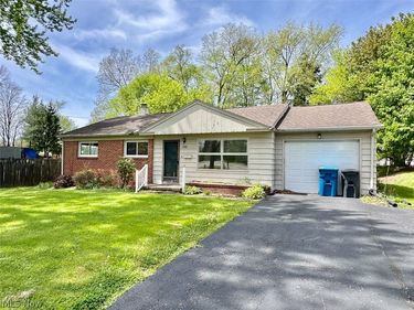 500 Middlebury Road, Kent, OH 44240