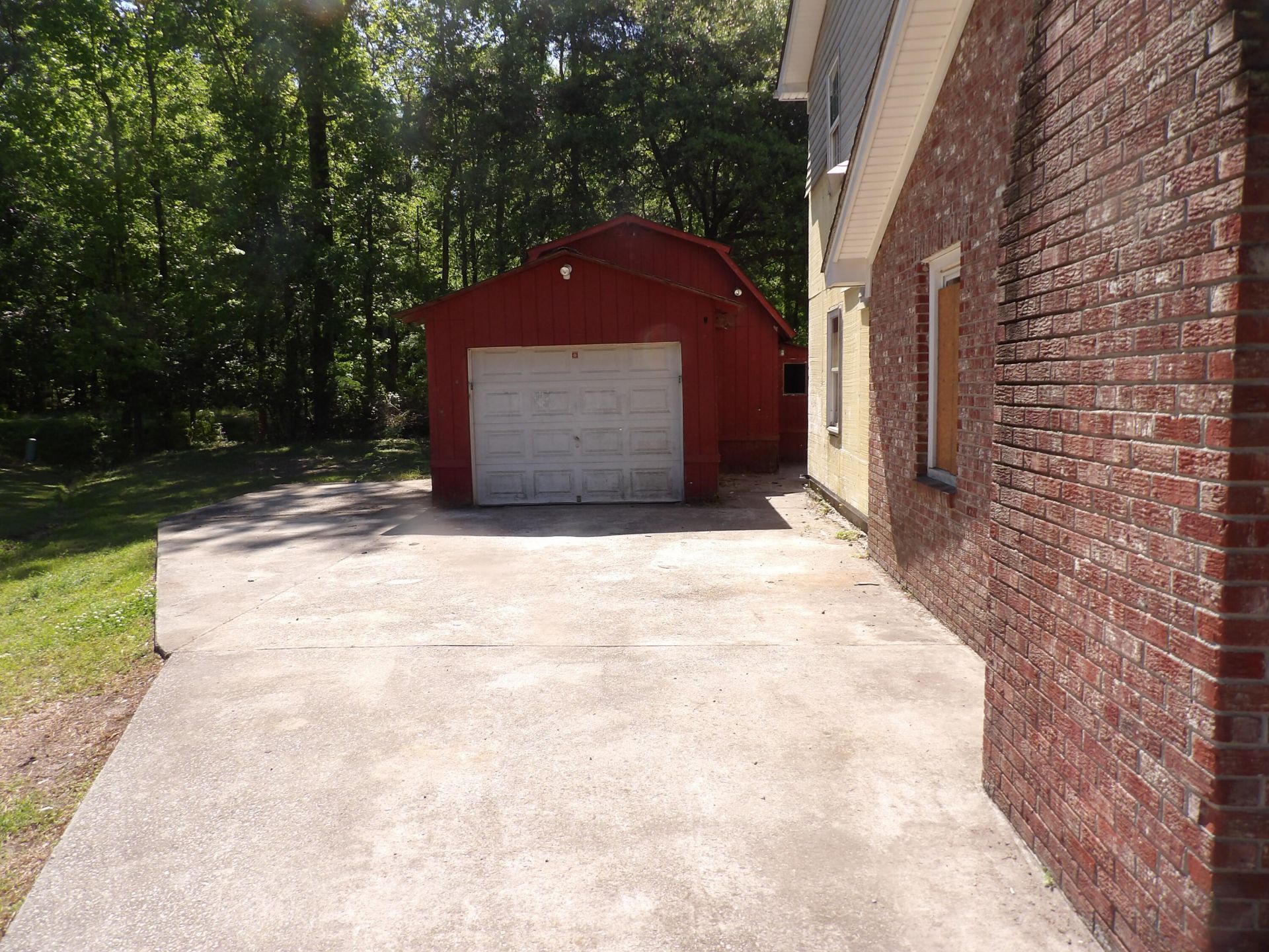 102 Desi Court Photo 13