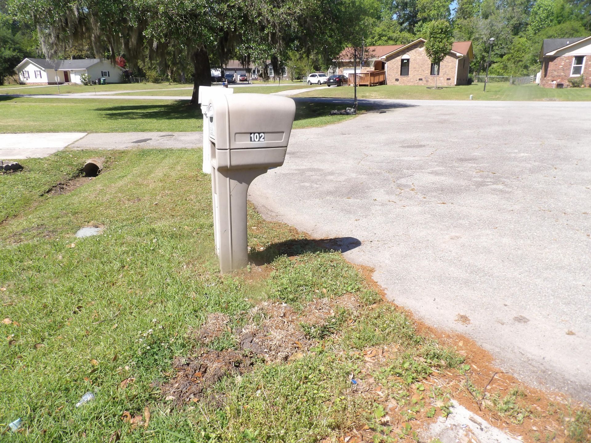 102 Desi Court Photo 16
