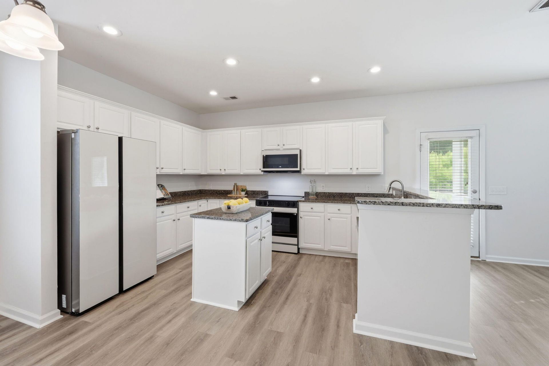 193 Meadow Wood Road Photo 8