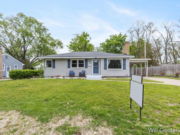 4366 Oriole Avenue SW, Wyoming, MI 49509