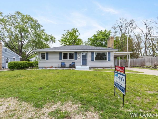 4366 Oriole Avenue SW, Wyoming, MI 49509