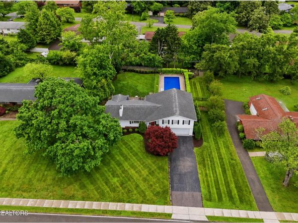 7009 Sheffield Drive, Knoxville, TN 37909