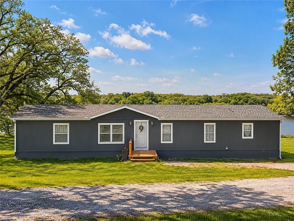 14933 Lakeshore Drive, Excelsior Springs, MO 64024 Main Photo