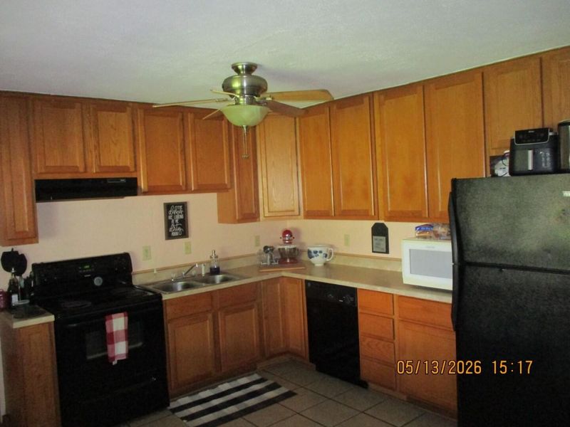 810 Bayberry Drive, New Carlisle, OH 45344 Photo 14