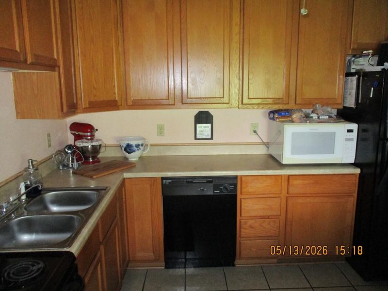 810 Bayberry Drive, New Carlisle, OH 45344 Photo 16