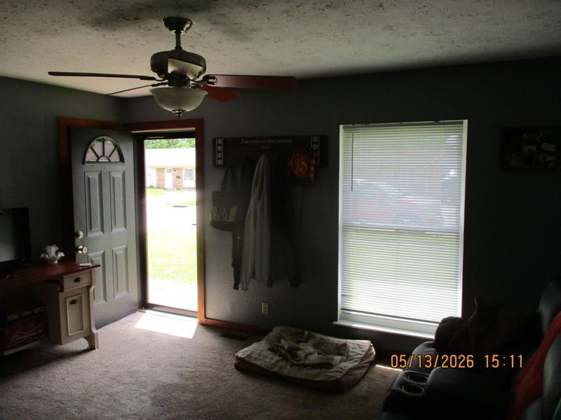 810 Bayberry Drive, New Carlisle, OH 45344 Photo 5