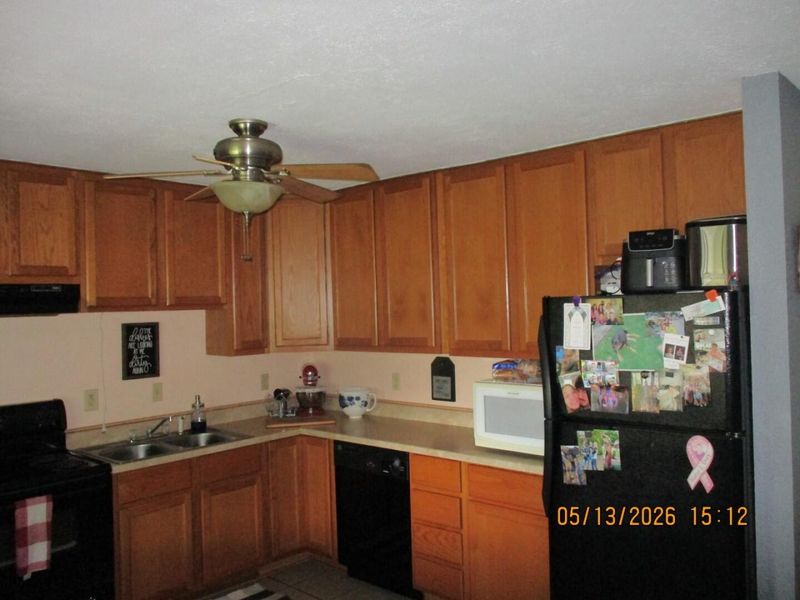 810 Bayberry Drive, New Carlisle, OH 45344 Photo 9
