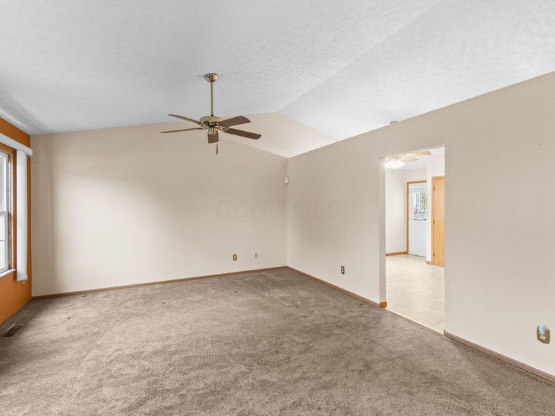 1139 Rendezvous Lane, Columbus, OH 43207 Photo 4