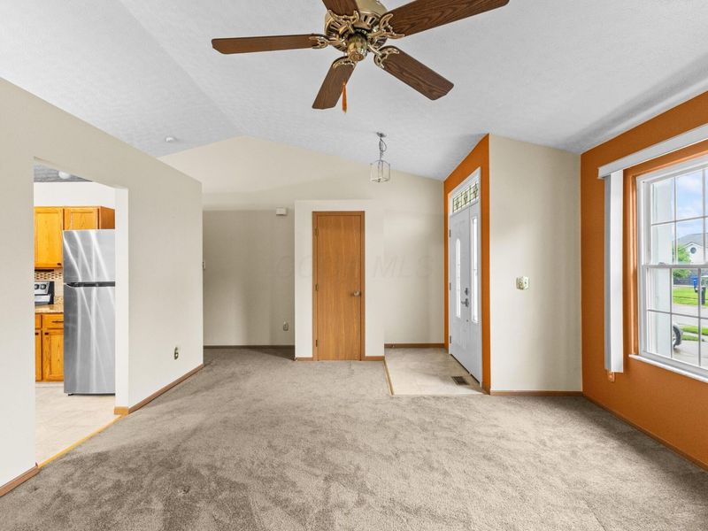 1139 Rendezvous Lane, Columbus, OH 43207 Photo 8