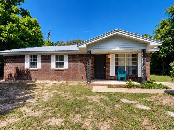 834 Mcdonald Street, Crestview, FL 32536