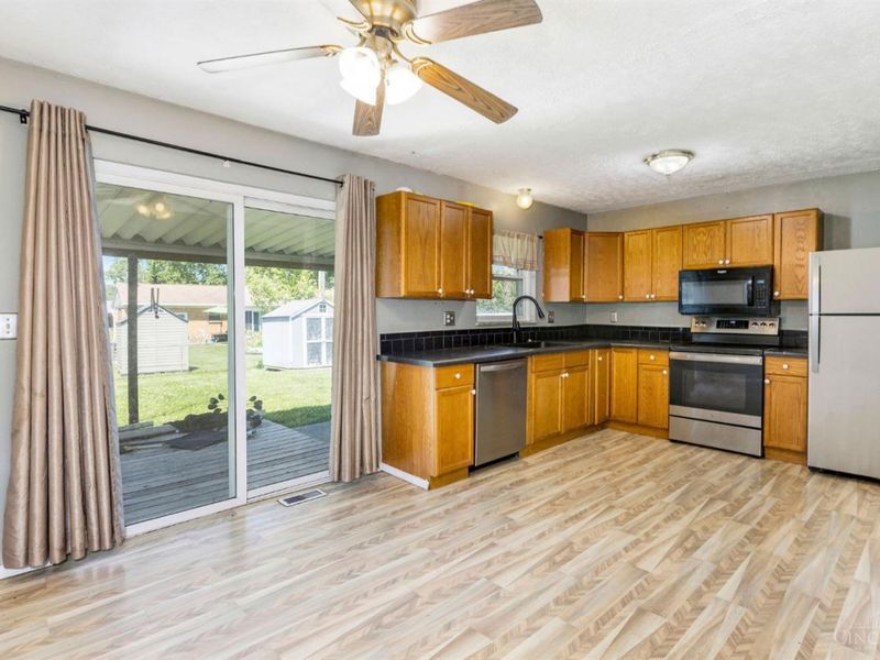 1581 Tonopah Drive, Anderson Twp, OH 45255 Photo 11