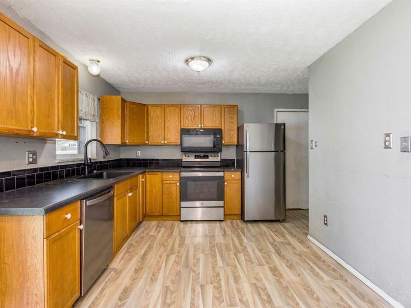 1581 Tonopah Drive, Anderson Twp, OH 45255 Photo 12