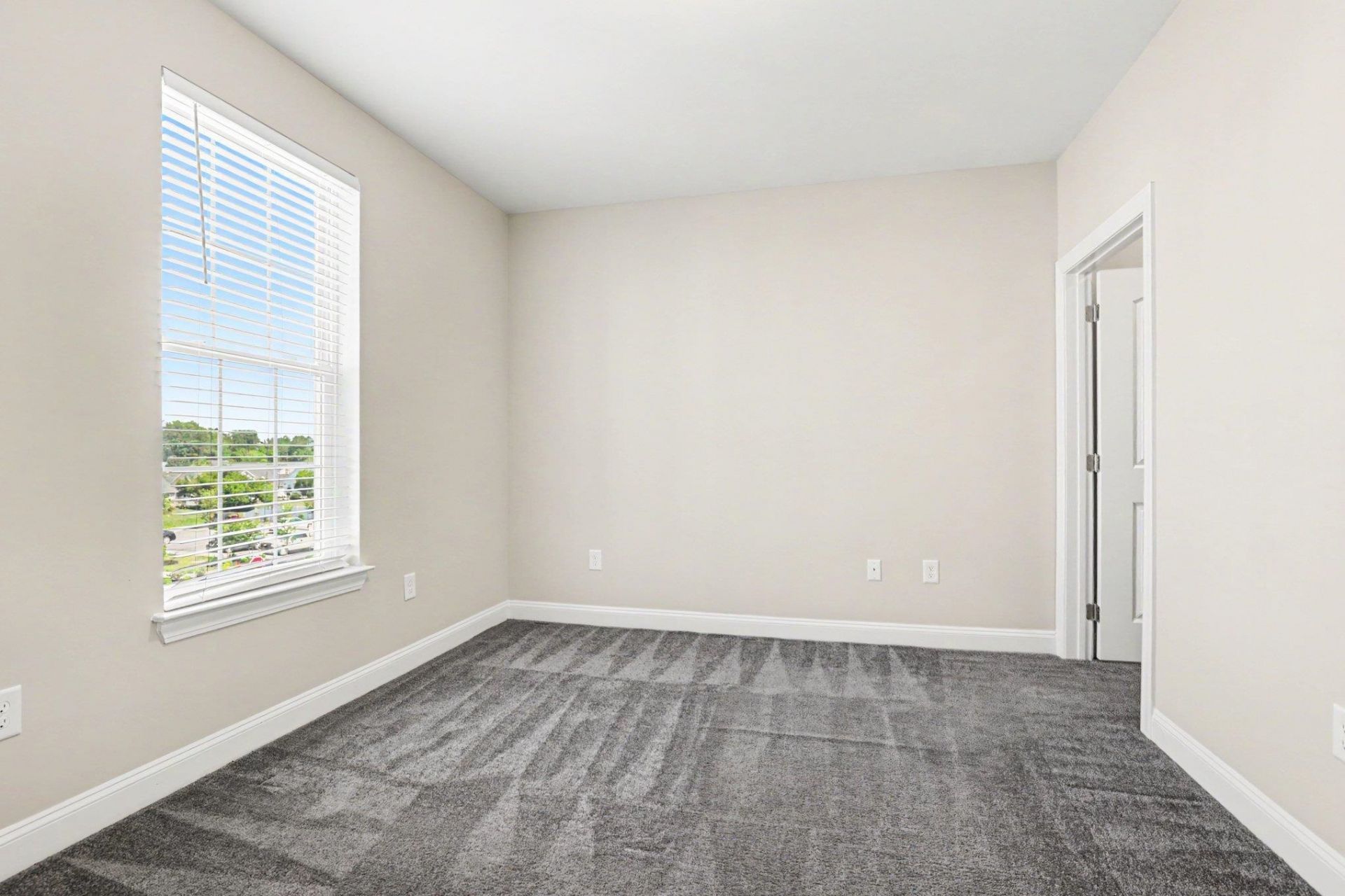 150 Ella Kinley Circle Photo 35