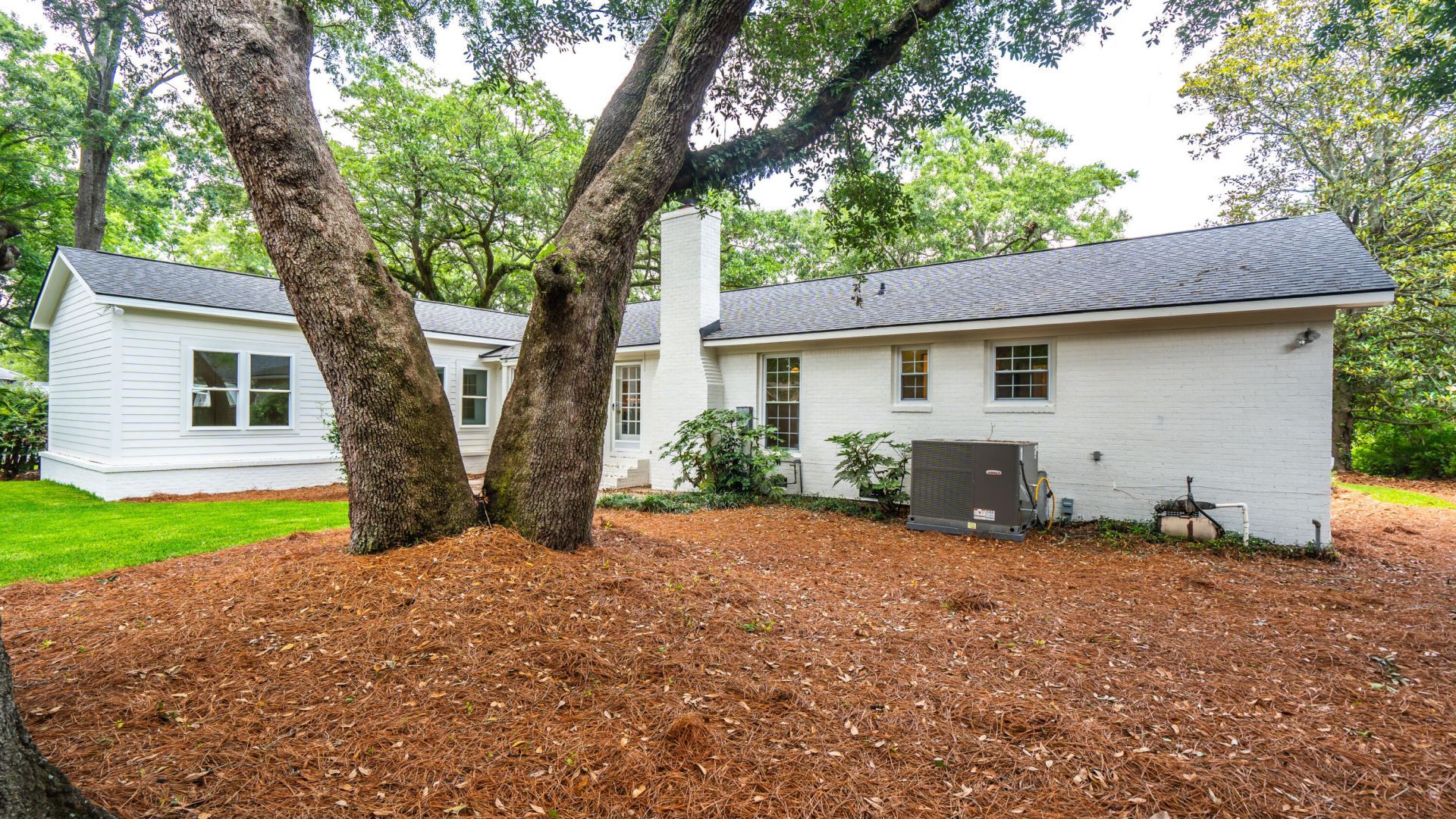 1389 Parkshore Drive Photo 13