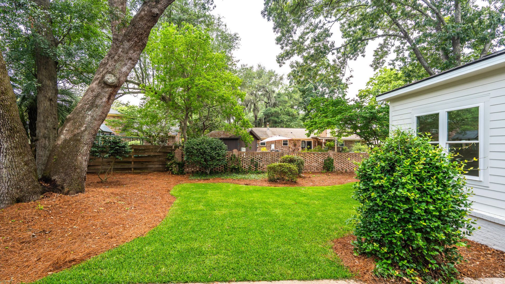 1389 Parkshore Drive Photo 17