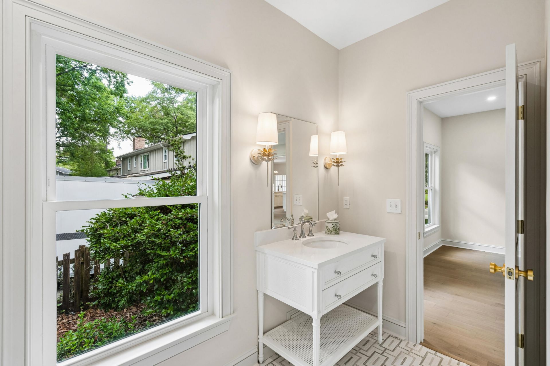 1389 Parkshore Drive Photo 21