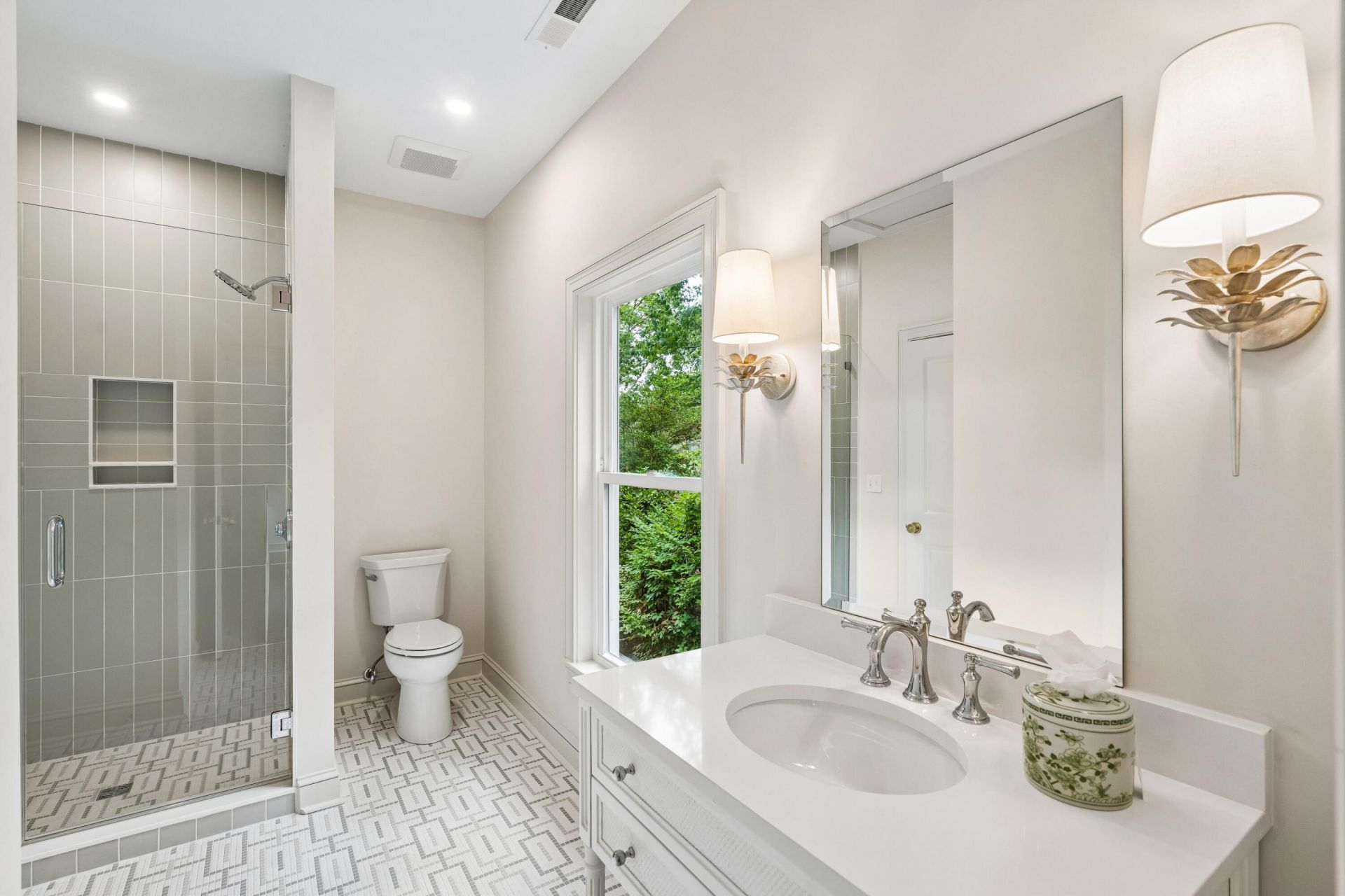 1389 Parkshore Drive Photo 25