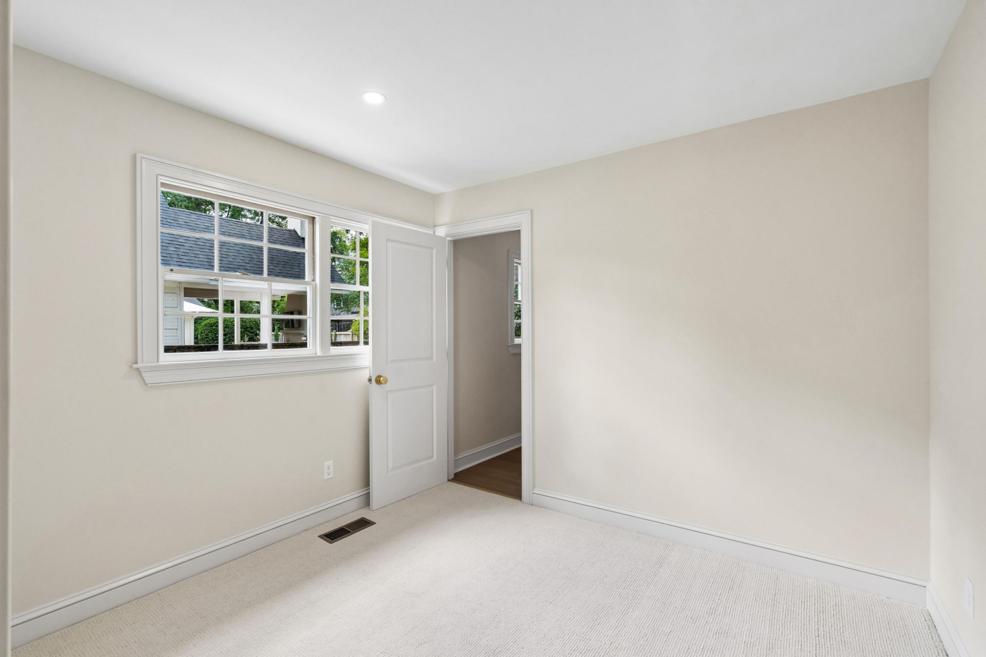 1389 Parkshore Drive Photo 45